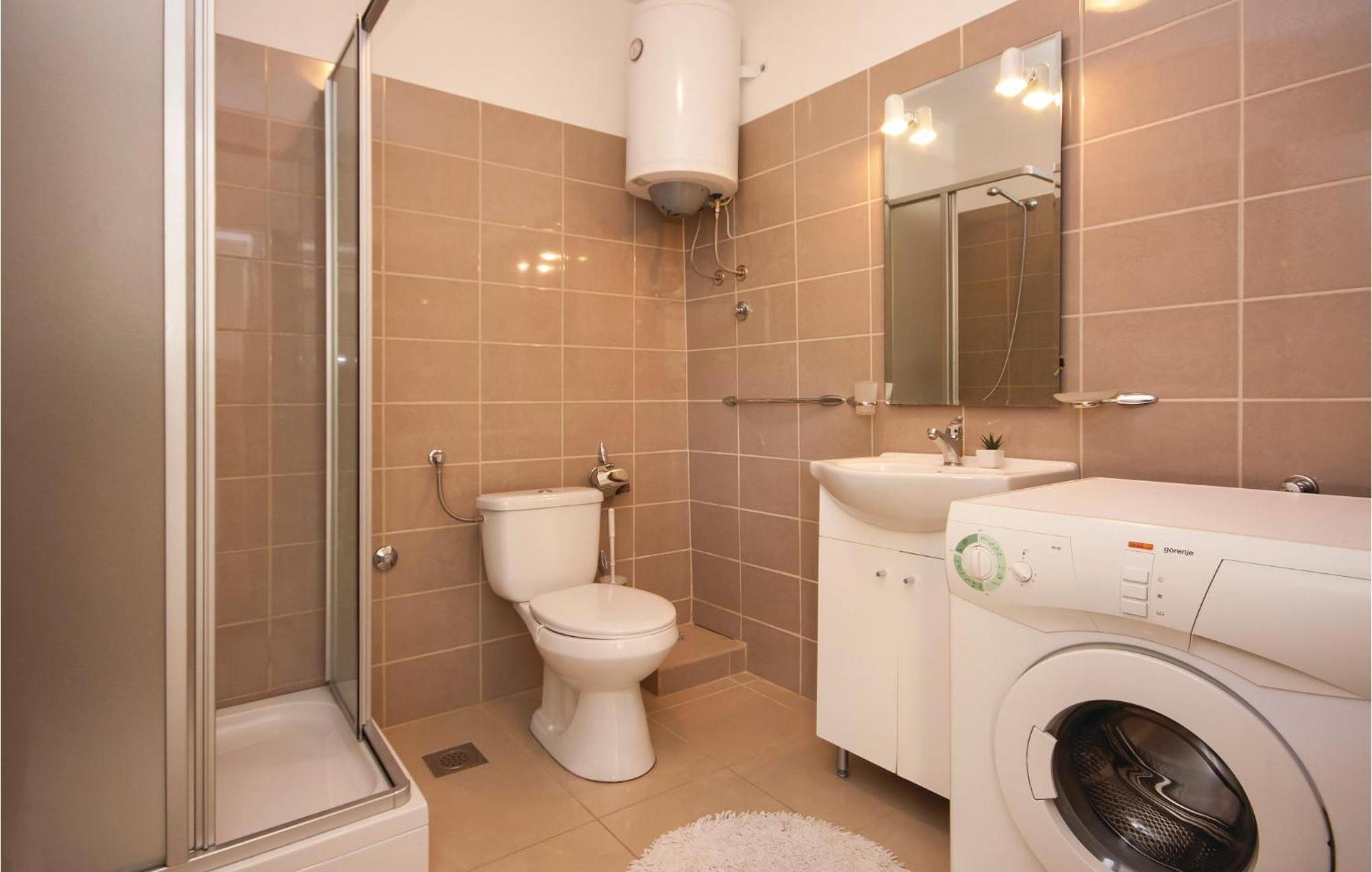 Nice Apartment In Raslina With House Sea View Exterior foto